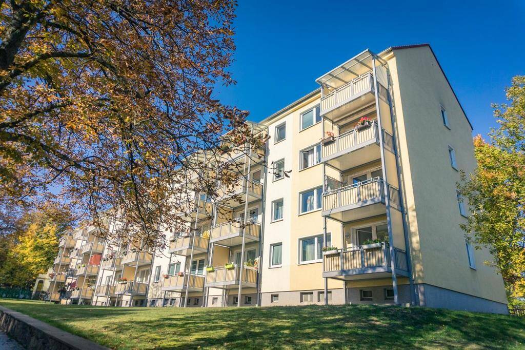 Großzügige 2-Raum-Balkonwohnung mit Gäste-WC