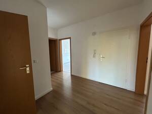 Zentrale Lage! Bezugsfreie 3-Zimmer-Whg mit Balkon – 45141 Essen – Vorschaubild 2