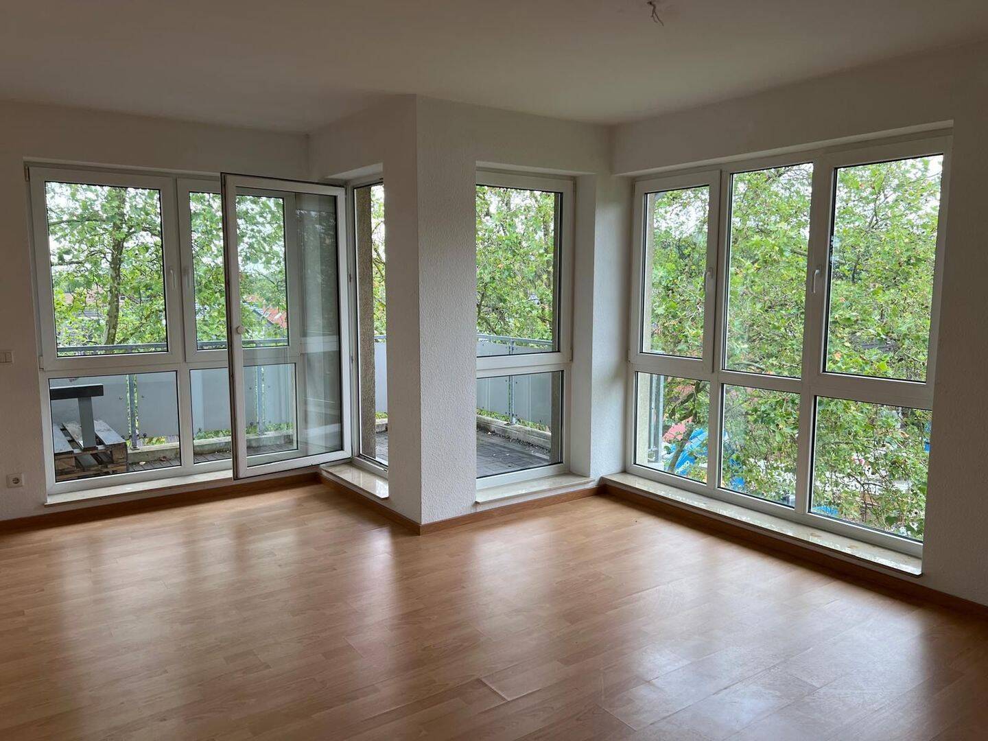 Zweizimmerwohnung mit Aufzug und viel Sonne – Oberhausen – Vorschaubild 5