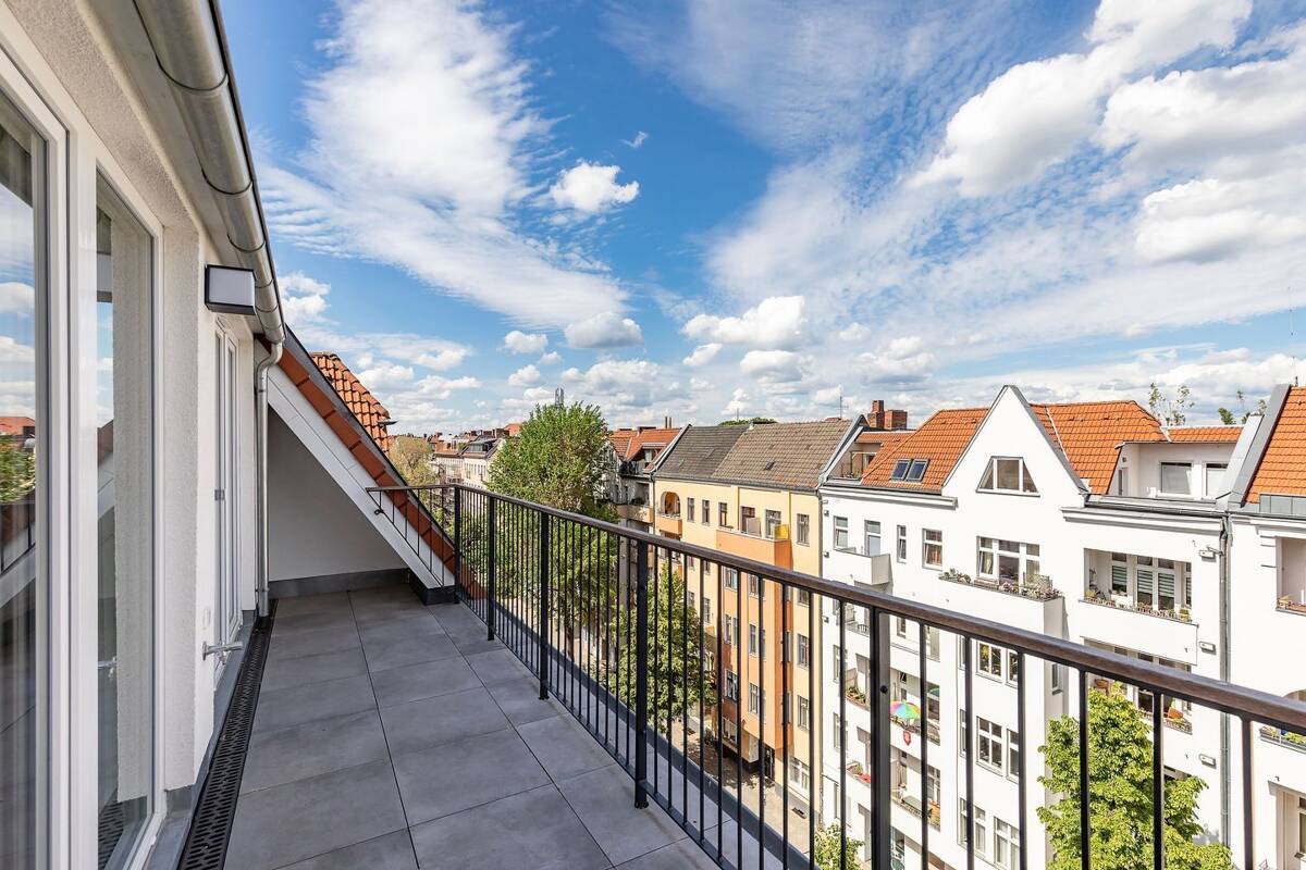 Modern two-level attic gallery – 13347 Berlin – Bild 1 von 8