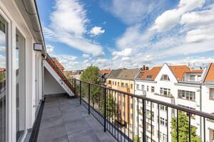 Modern two-level attic gallery – 13347 Berlin – Vorschaubild 1