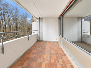 S-Asemwald: 3,5-Zimmer-Wohnung mit schöner Aussicht ins Grüne – 70599 Stuttgart – Vorschaubild 2