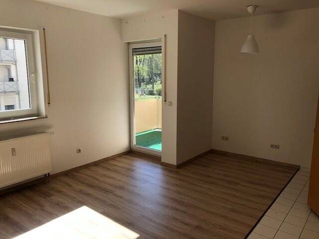 :::Gemütliches Single-Nest mit Balkon und TG-SP::: – Chemnitz – Vorschaubild 2
