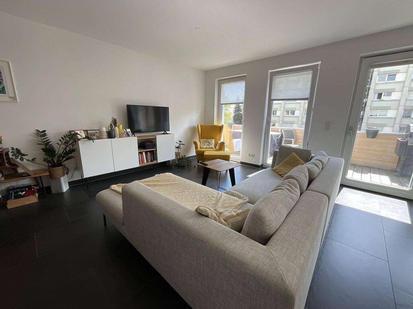 Neuwertige 3-Zimmer-Wohnung, Nähe Kahnfahrt – Augsburg – Vorschaubild 8