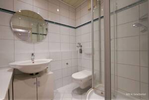 Kaiserswerth - Drei-Zimmer-Maisonettewohnung mit Grünblick in der Nähe der ISD! – 40489 Düsseldorf – Vorschaubild 8