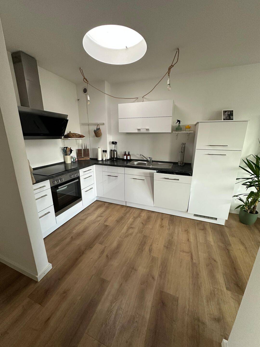 3 Zimmer mit offener Küche und 2 schönen Balkonen auf der Bellevue – Saarbrücken – Vorschaubild 6