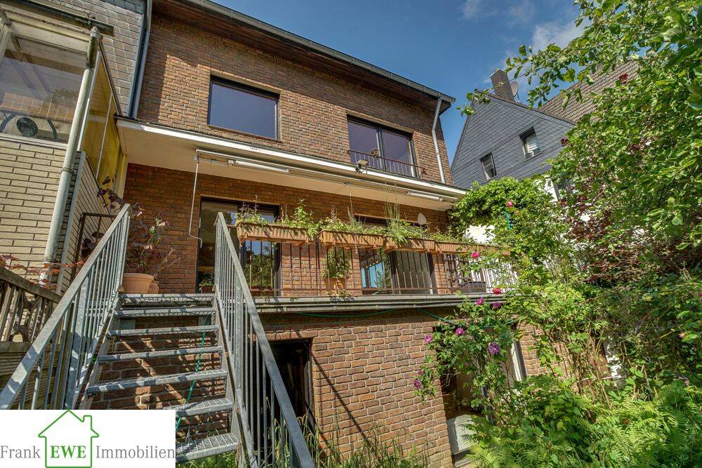 Objekt-Nr. 469, 40599 Düsseldorf Neuer Preis ! Top Doppelhaushälfte 207m² Wohnfläche – Düsseldorf – Vorschaubild 5