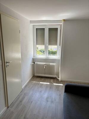 Renovierte und teilmöblierte 2-Zimmerwohnung in top Lage, nähe Berger Straße! – 60316 Frankfurt am Main – Vorschaubild 4