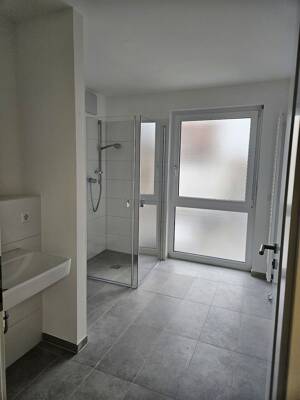 Mit Chick und Charme: 3 Zimmer mit Balkon, Neubau-Ausstattung, Einbauküche, Tageslichtbad, Aufzug – 70327 Stuttgart – Vorschaubild 5