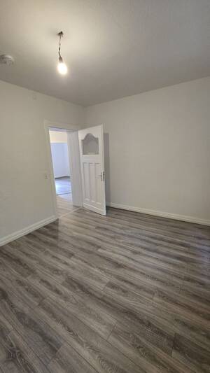Sommer Special 2 NKM frei bei Anmietung, 2 Zimmer Wohnung in Duisburg zu vermieten – 47137 Duisburg – Vorschaubild 4