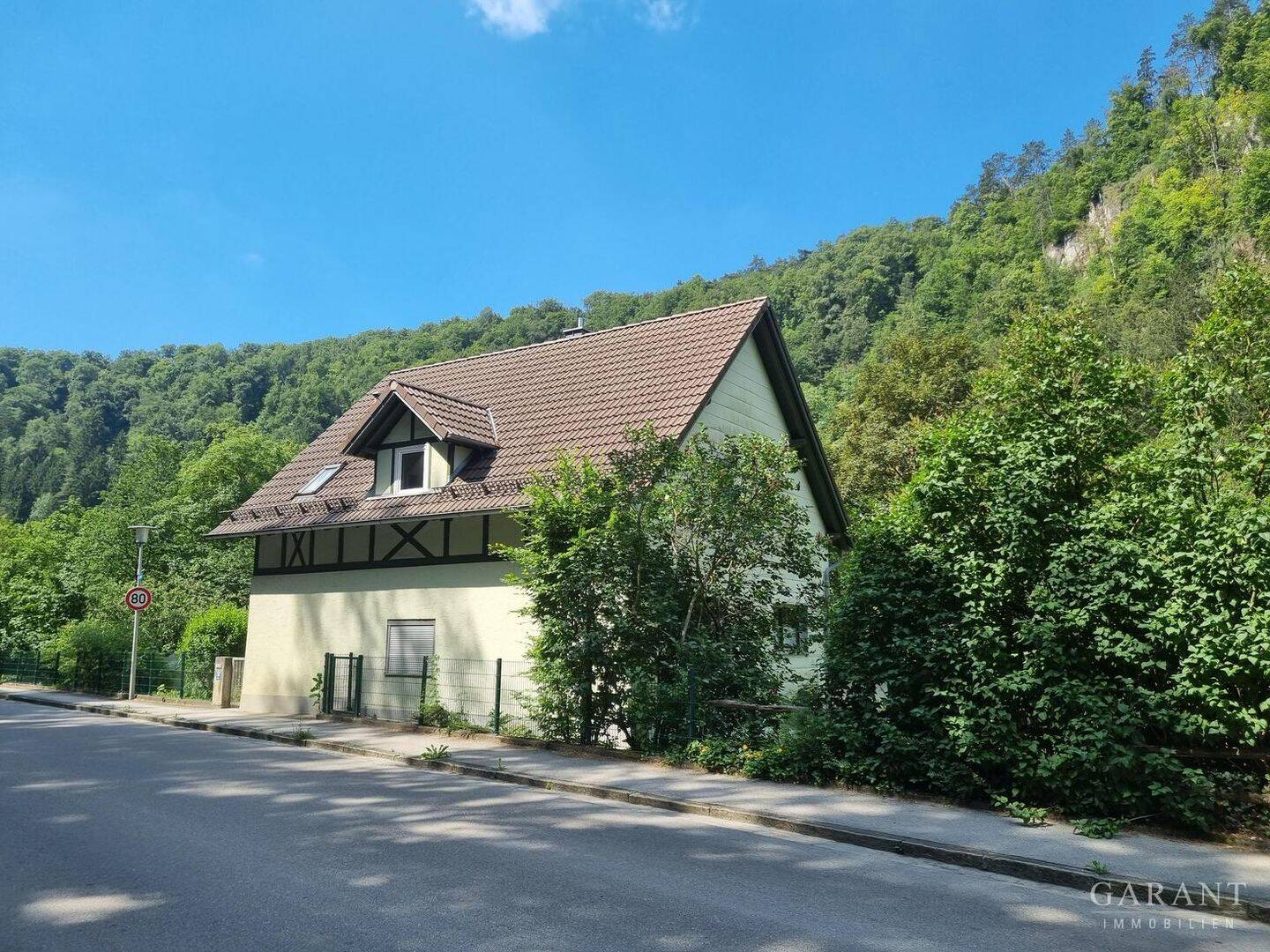 "Nicht perfekt" - aber voller Charakter. Ein Natursteinhaus mit Geschichte und vielen Möglichkeiten – Kipfenberg – Vorschaubild 3