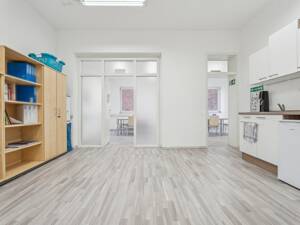 Großzügige 5-Zimmer-Wohnung mit genehmigte Umnutzung zu Wohnraum in zentraler Lage von Münster – 48151 Münster – Vorschaubild 6