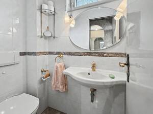 Gemütliches Reihenmittelhaus mit wunderschönem Garten in ruhiger Lage von Frankfurt-Niederursel – 60439 Frankfurt am Main – Vorschaubild 9