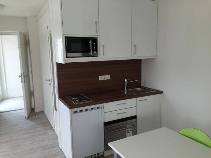 Für Studenten oder Vollzeitschüler, Appartement komplett möbliert !! . – Augsburg – Vorschaubild 5