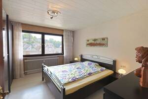 Helle, gut geschnittene 3 Zimmerwohnung mit Blick ins Grüne. Zentral und ruhig! – 71229 Leonberg – Vorschaubild 7