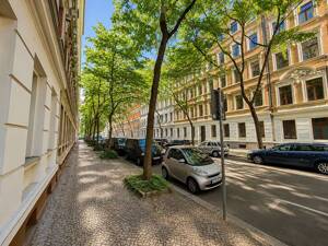 Exklusive Dachgeschosswohnung mit PV-Anlage, Speicher & Klimaanlage in gefragter Leipziger Stadtlage – 4315 Leipzig – Vorschaubild 8