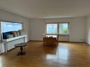 Einfamilienhaus, 500qm Garten, Pool, Loggia & Terrasse – 60437 Frankfurt am Main – Vorschaubild 9