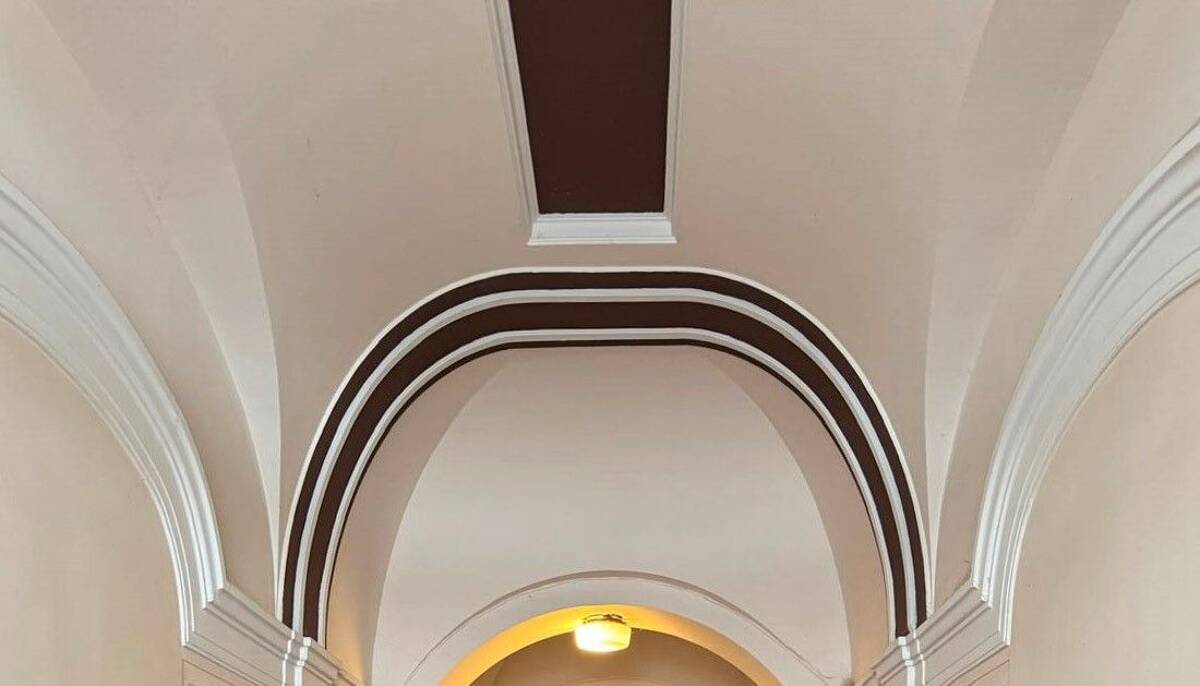 gepflegtes Wohn- und Geschäftshaus mit Balkonen – 4159 Leipzig – Bild 1 von 1
