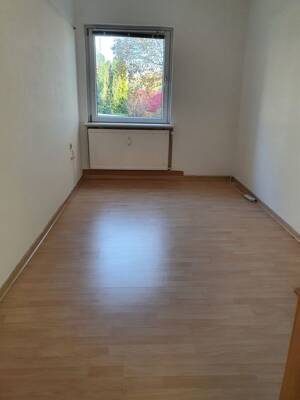 3 ZKB-Balkon in ruhiger Wohnlage - zu Fuß zur Nord-West-Bahn - frei ab 01.09.2026 – 28777 Bremen – Vorschaubild 4