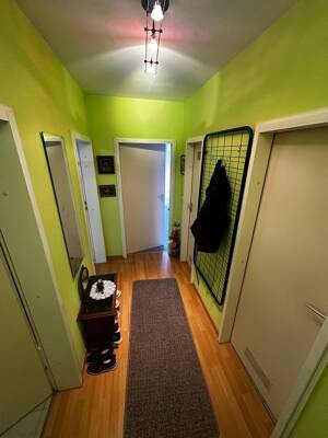 zentral gelegene 2-Zimmerwohnung mit großem Balkon und KFZ- Stellplatz in TG – 63067 Offenbach am Main – Vorschaubild 7