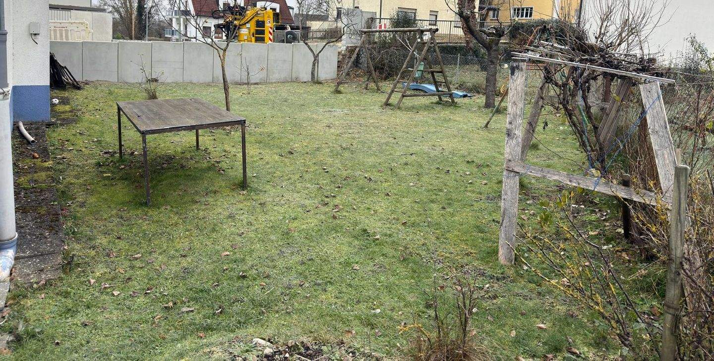 Zweifamilienhaus in Ichenhausen mit Garten und Garage – Ichenhausen – Vorschaubild 8