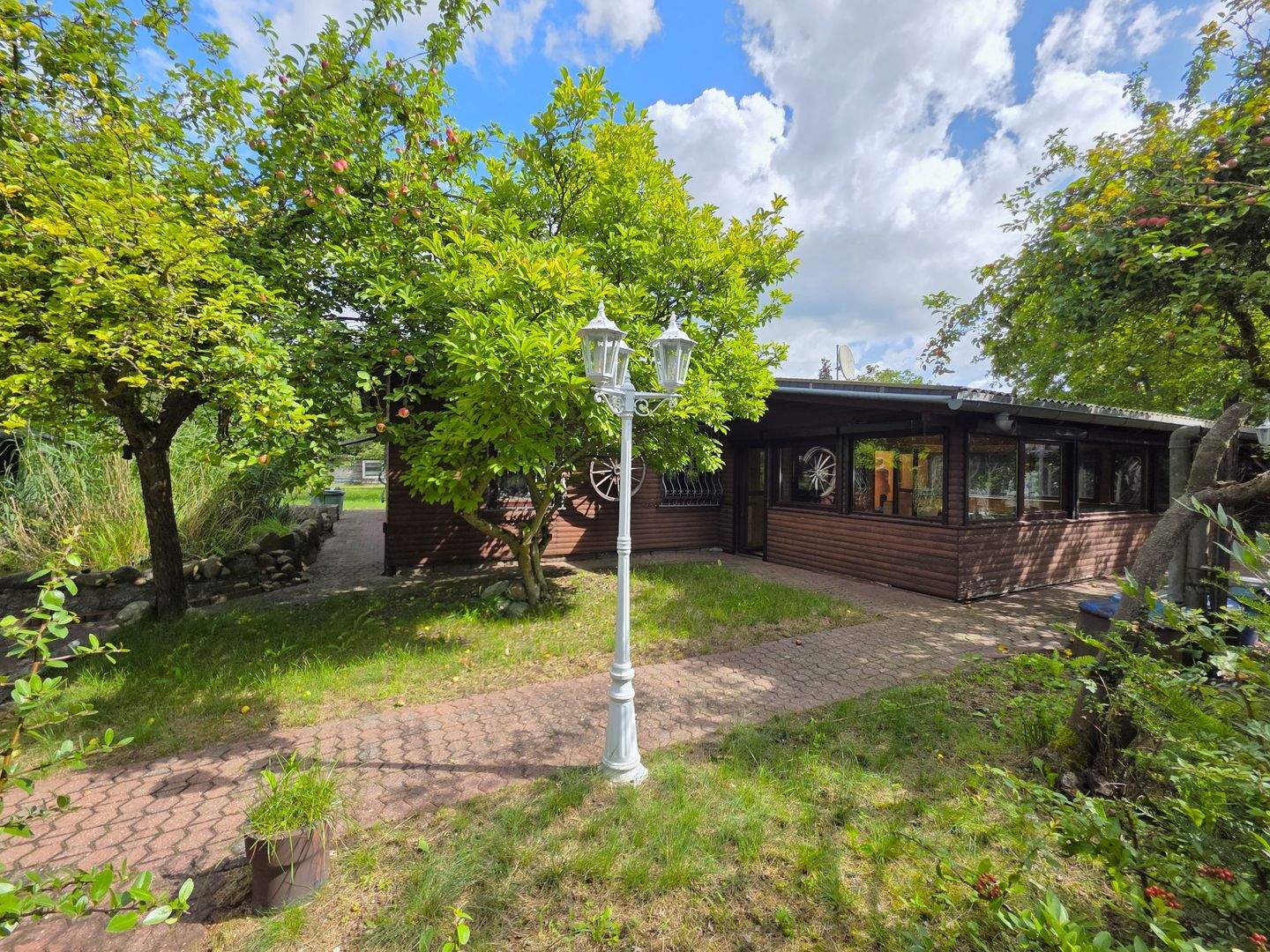 Bungalow als Bestand auf 1.253m² + Baugrundstück 819m² + 8.497m² Grünfläche – Am Mellensee – Vorschaubild 7