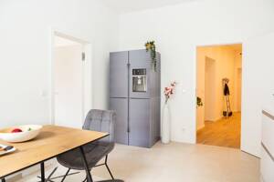 Sofort frei! Altbaucharme mit 3,15 m Raumhöhe - modernisierte 2-Zimmer-Wohnung in Maxfeld – 90409 Nürnberg – Vorschaubild 5