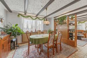 Charmantes 2-Familienhaus mit ausgebautem Dachgeschoss, Garten und Garage in ruhiger Lage – 73249 Wernau (Neckar) – Vorschaubild 8
