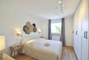 TOP RENOVIERTE UND KOMPLETT EINGERICHTETE 2,5-ZIMMER WOHNUNG IN SCHWABING WEST - PROVISIONSFREI – 80797 München – Vorschaubild 8