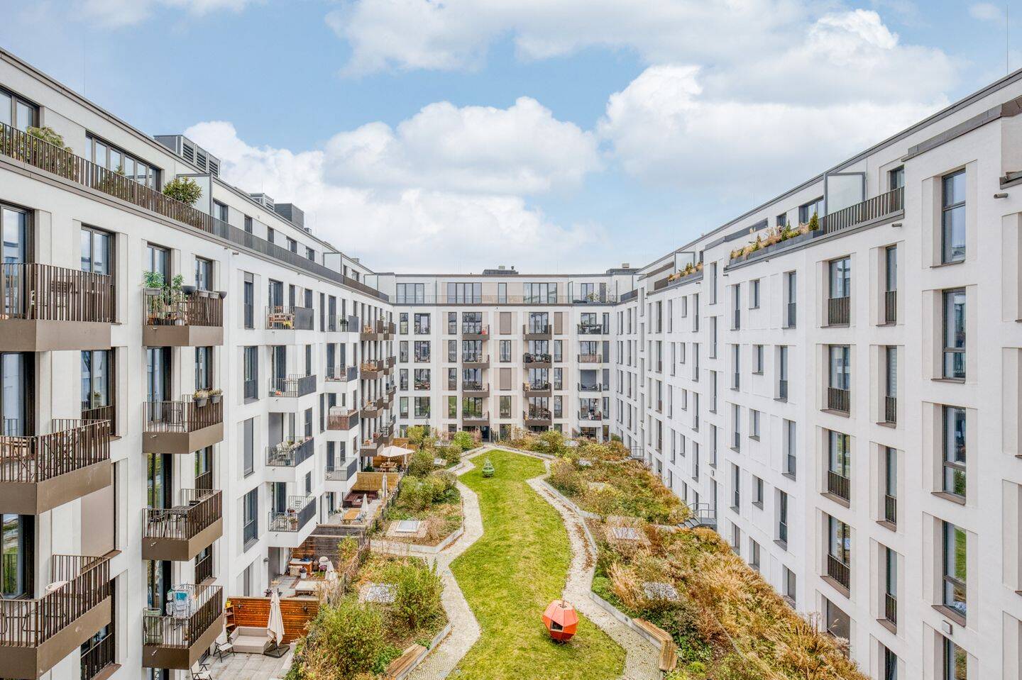 Moderne 4-Zimmer-Neubauwohnung im gefragter Lage – Berlin – Vorschaubild 2