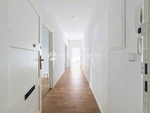Lichtdurchflutete 3-Zimmer-Wohnung mit Balkon im grünen Westend – 14052 Berlin – Vorschaubild 2