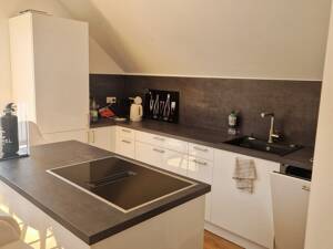 Neuwertige Dreizimmerwohnung mit Küche, Südbalkon und Stellplatz in Mainz-Laubenheim – 55130 Mainz – Vorschaubild 9
