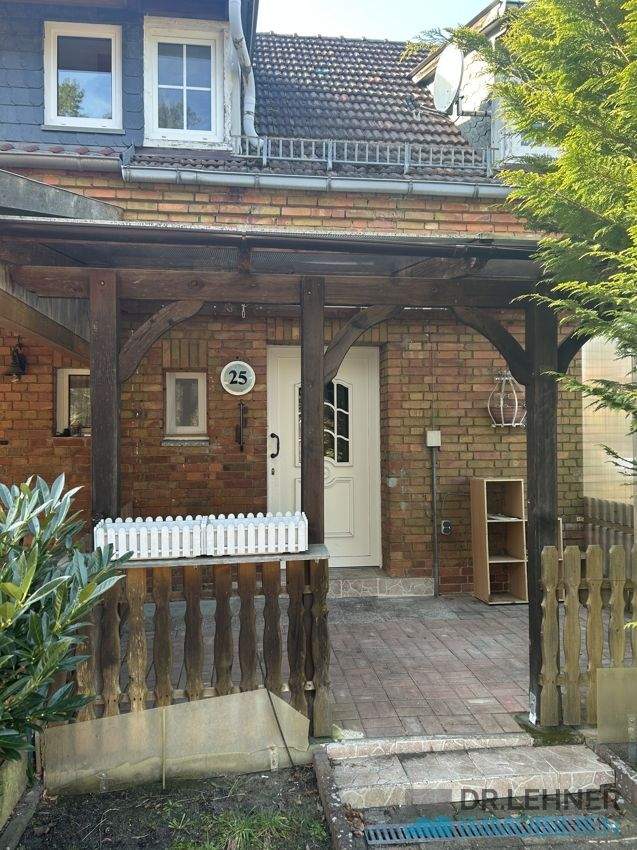 Gemütliches Einfamilienhaus mit schönem Garten in ruhiger Dorflage – Plattenburg – Bild 1 von 7