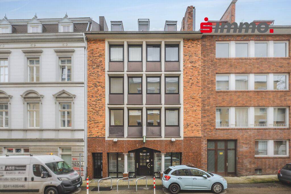 An Aachens schönem Lindenplatz gelegen. Ansprechendes Wohn-und Geschäftshaus in sehr ruhiger Lage