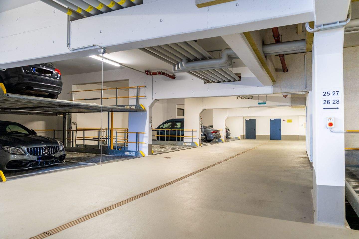 All Inclusive Mitten in Stuttgart: Möblierte Wohnung mit Gartenanlage und Tiefgaragenstellplatz – Stuttgart – Vorschaubild 5