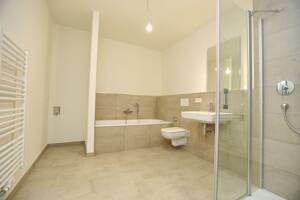 IPANEMA - helle 4 Zimmer mit 2 Bädern, EBK und Parkett – 22297 Hamburg – Vorschaubild 9