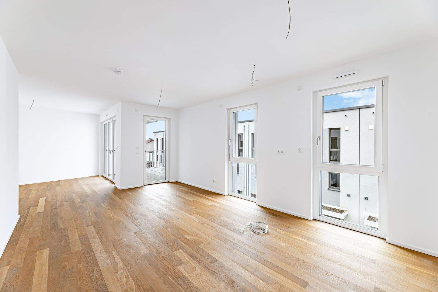 HEGERICH: Wohnen im Grünen - moderne 4-Zimmer-Wohnung mit Loggia in Boxdorf