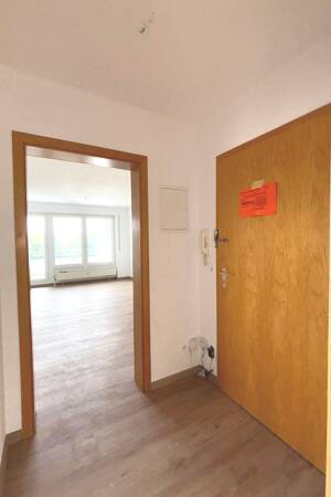 Frei: 2-Zimmer-Eigentusmwohnung mit Balkon und Garage – 71397 Leutenbach – Vorschaubild 9