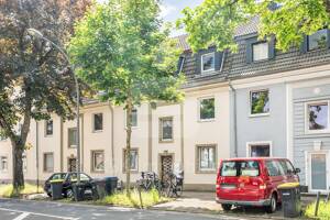 3-Familienhaus mit Potential in guter Lage von Raderthal!