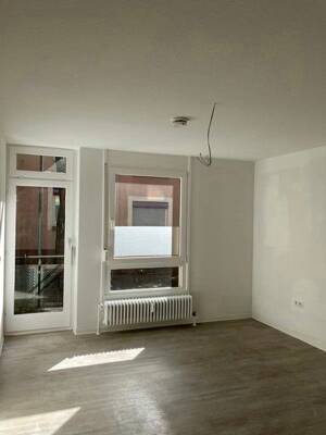 Wir renovieren für Sie: praktische 3-Zimmer-Wohnung – 70182 Stuttgart – Vorschaubild 5