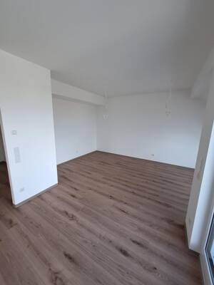 *NEUBAU* Exklusive 3-Zimmer-Dachgeschosswohnung mit Balkon und Aufzug in 90763 Fürth – 90763 Fürth – Vorschaubild 4