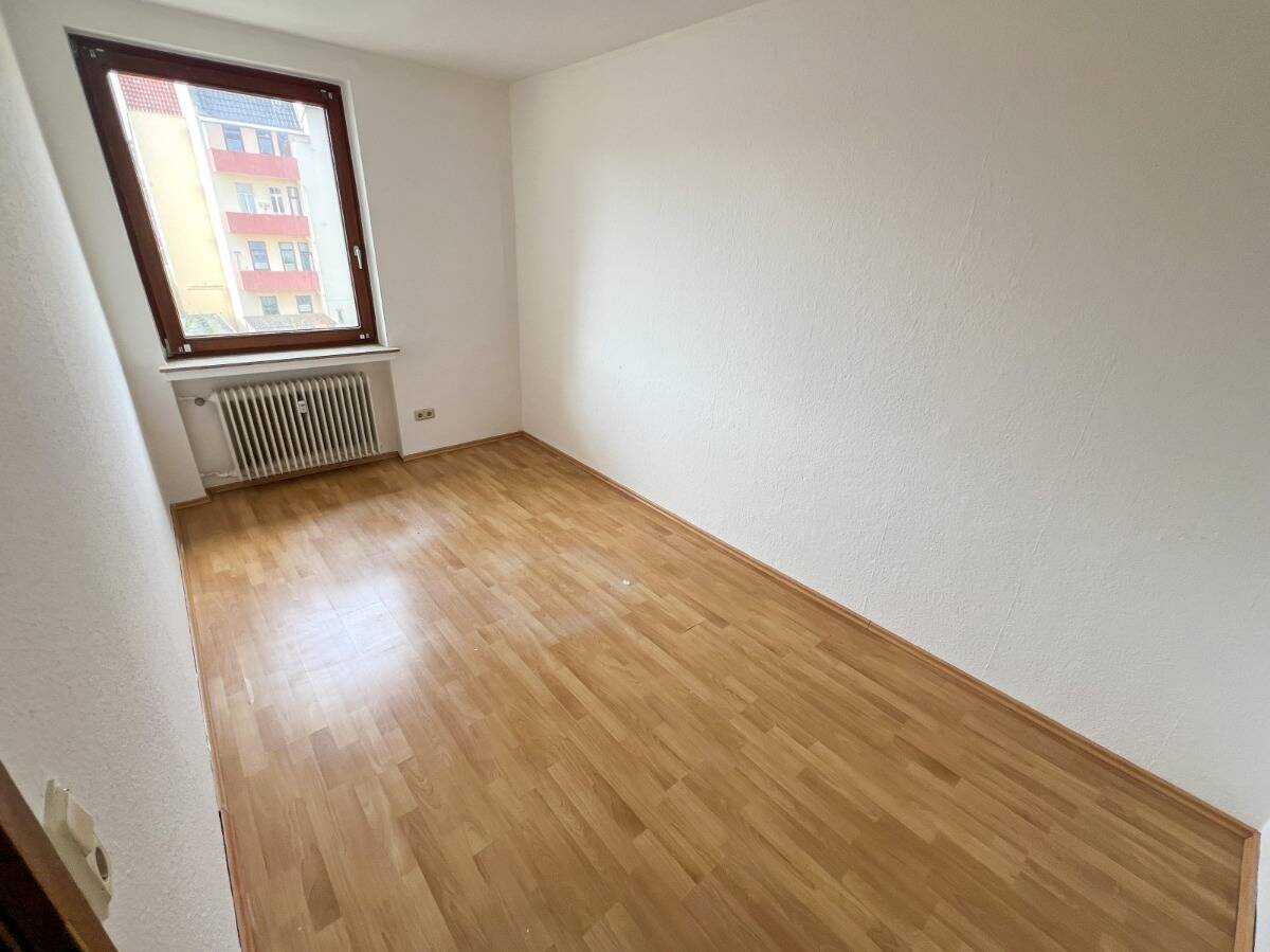 Geestemünde / 3 Zimmer / 2 Balkone / Bad mit Fenster / 2OG – Bremerhaven – Vorschaubild 3