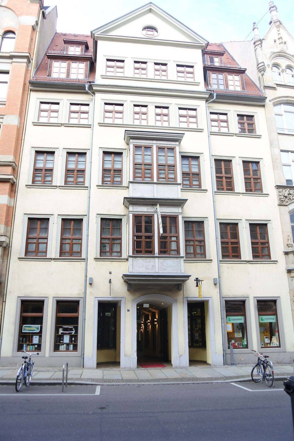 2-Raum-Whg. im Herzen von Leipzig! EBK mgl., Lift, Fahrrad-SP, SUV-TG mgl. – Leipzig – Vorschaubild 3
