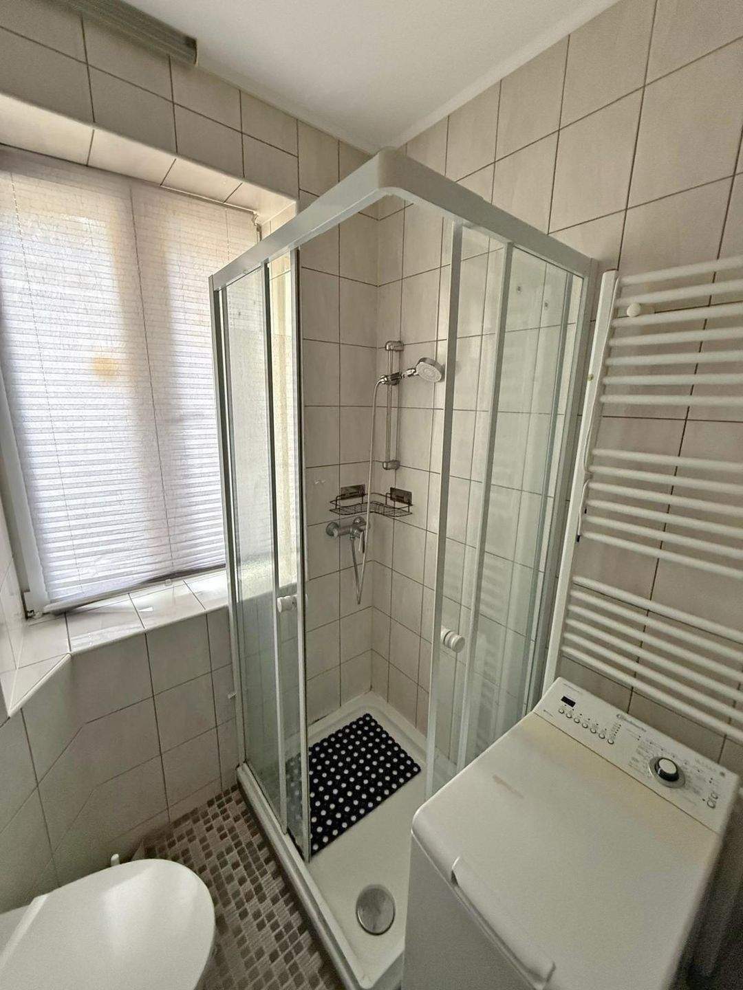 Gut geschnittenes 2-Zimmer-Apartment in Gostenhof – renoviert, sofort bezugsfrei, U-Bahn fußläufig – Nürnberg – Vorschaubild 3