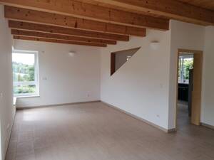 Helle 2,5-Zimmer-Wohnung am ruhigen Ortsrand – 94541 Grattersdorf – Vorschaubild 2