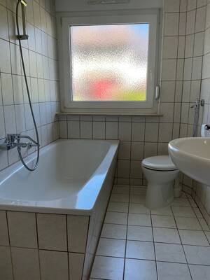 Großzügige 3-Zimmer-Wohnung im Erdgeschoss in 95213 Münchberg – 95213 Münchberg – Vorschaubild 4