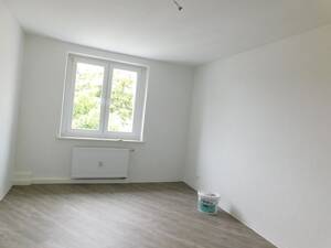 2,5-Zimmer Wohnung mit Loggia, voll renoviert! – 45143 Essen – Vorschaubild 4