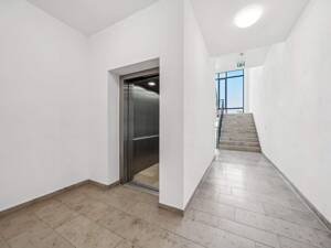 Neuwertige 1,5-Zimmer-Eigentumswohnung mit Balkon in kernsaniertem Altbau im Zentrum Ingolstadts – 85049 Ingolstadt – Vorschaubild 8