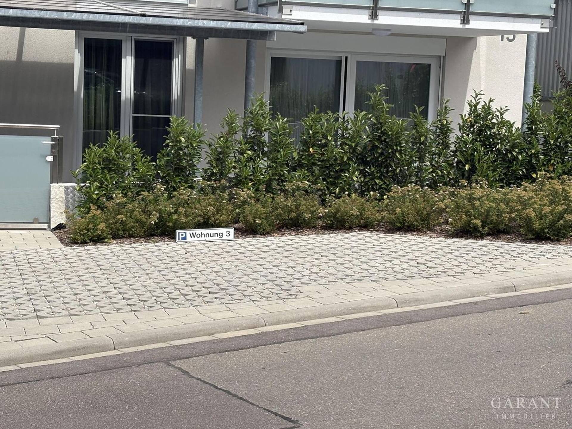 Erdgeschosswohnung in 79798 Jestetten mit 121 m² kaufen