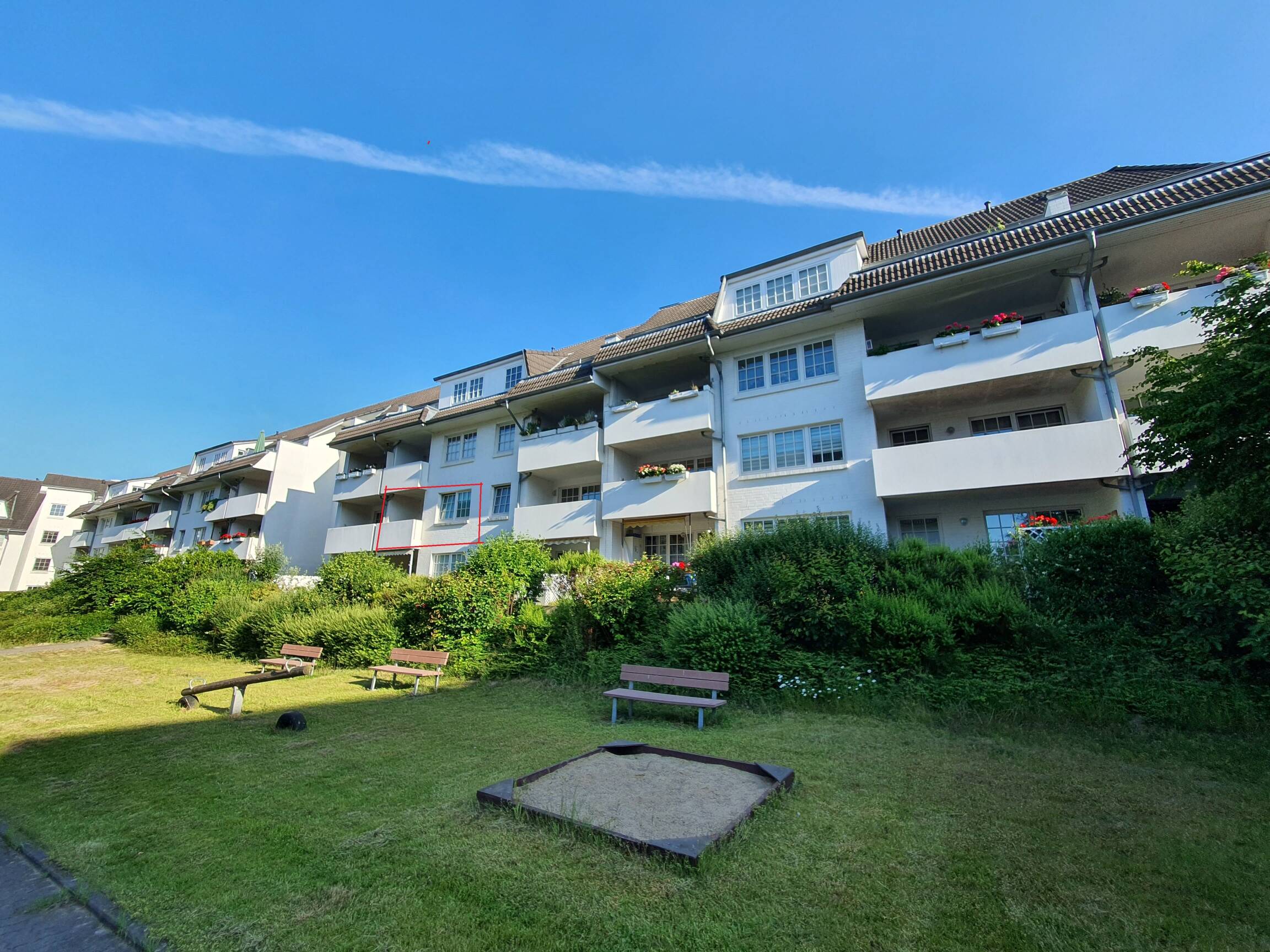 VERKAUF 2-Raum-Eigentumswohnung, Balkon,Tiefgarage, Eigennutzung o.Kapital im Wohnpark-Toitenwinkel VKP175.000 EUR zzgl. Courtage u.Kaufnebenkosten – Rostock – Vorschaubild 2